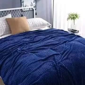 Super Soft Warm Velvet Throw Blankets