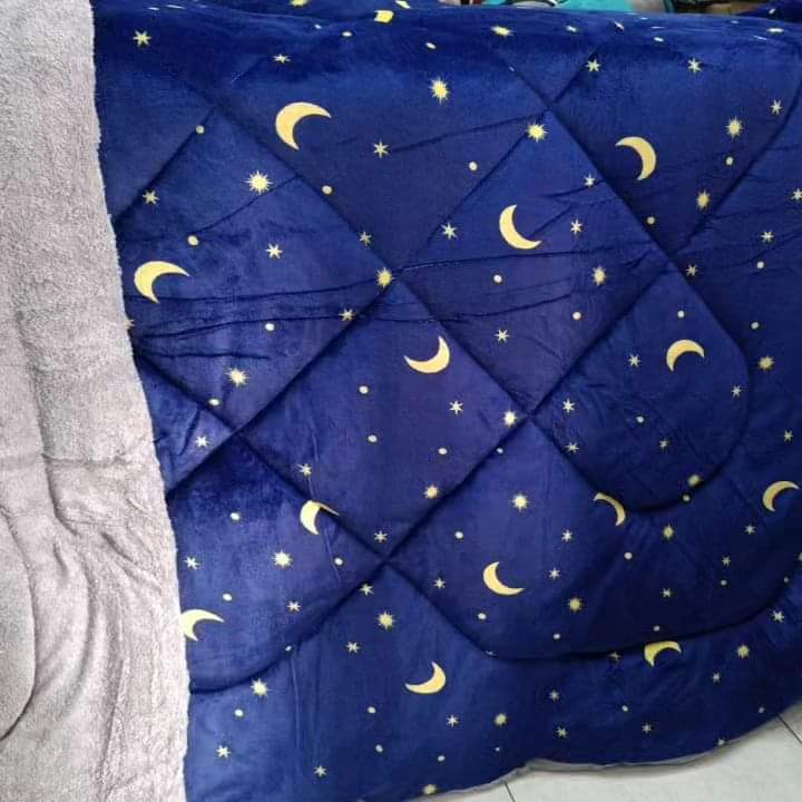 6*6 Soft Warm Woolen Blankets