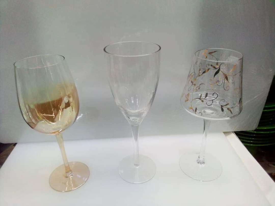 6pcs Assorted wine/Ice cream glasses