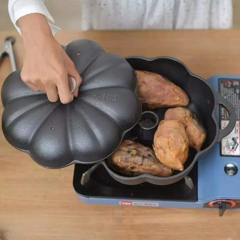 Sweet potato baking/roasting cast iron pot