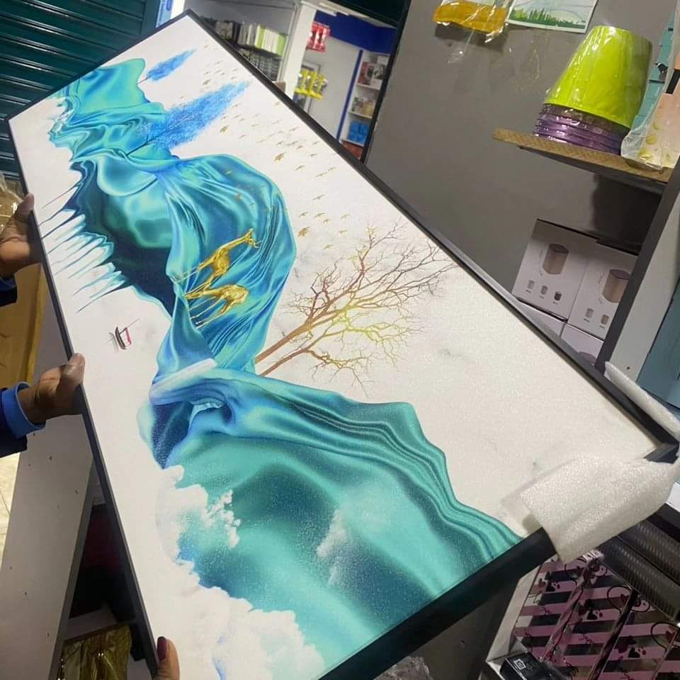 High quality glossy wall art
