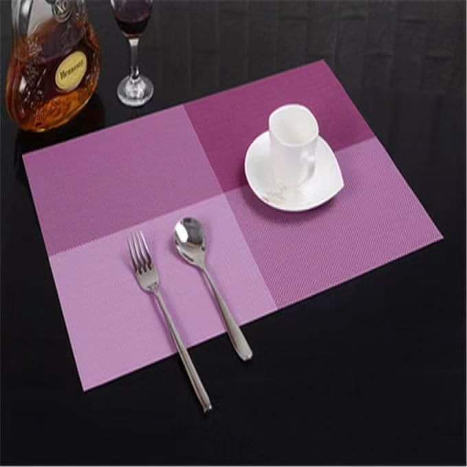 6pcs PVC Table Mats Checked