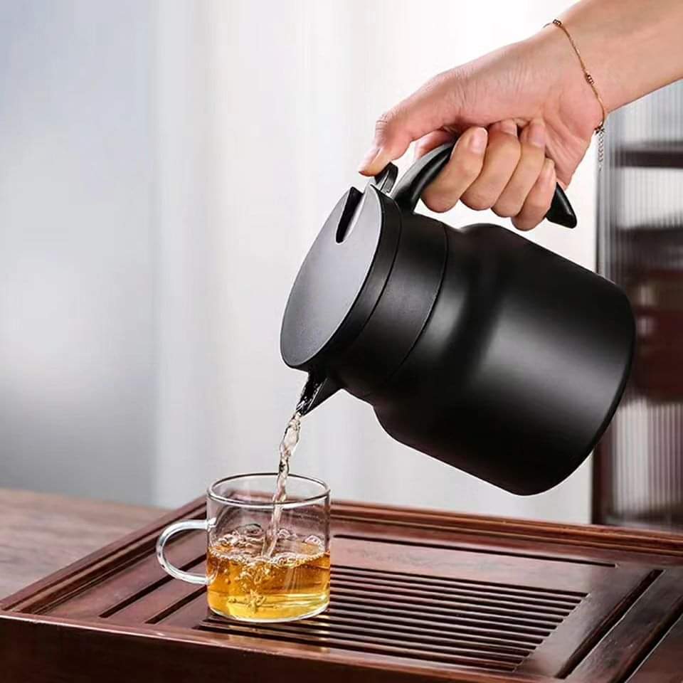 Coffee Pot With Sieve
