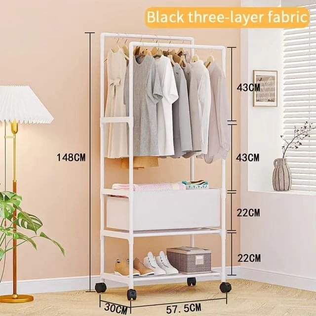 Rolling garment rack