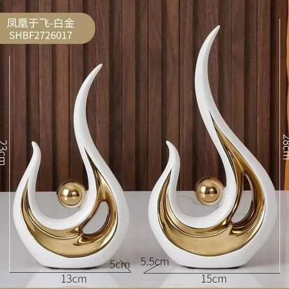 Decoration Ornament Office Shelf Desk Art Statue Modern Home Decor 2pcs set