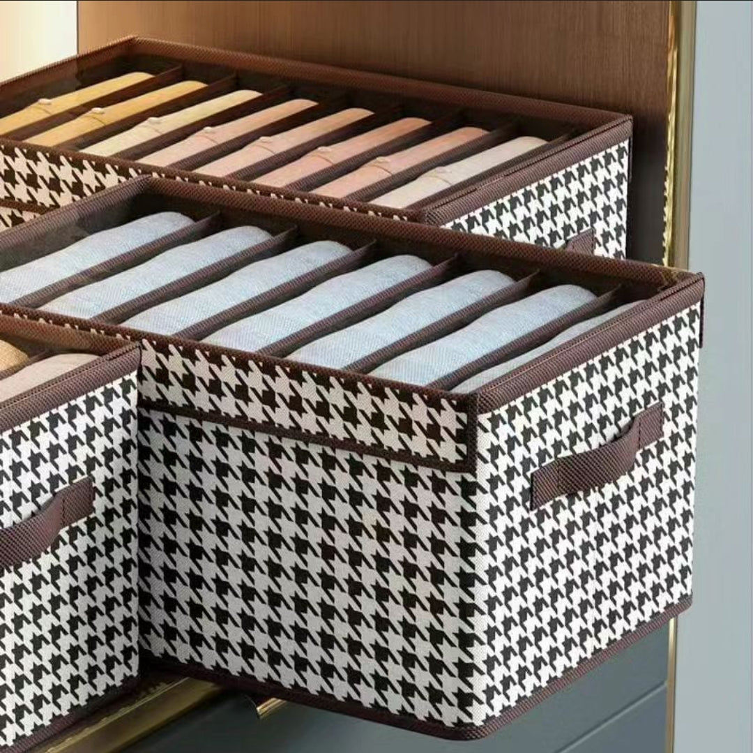 Non-woven 7 Grid Wardrobe Clothes Organizer