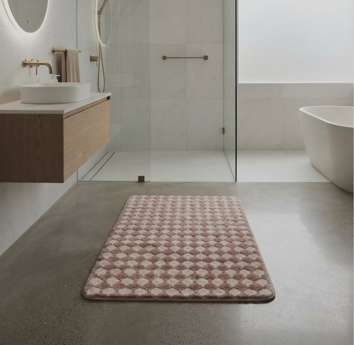 48 Γ 78 cm Microfibre Bath Rug, water-absorbent non-slip design - available in Nairobi, Kenya