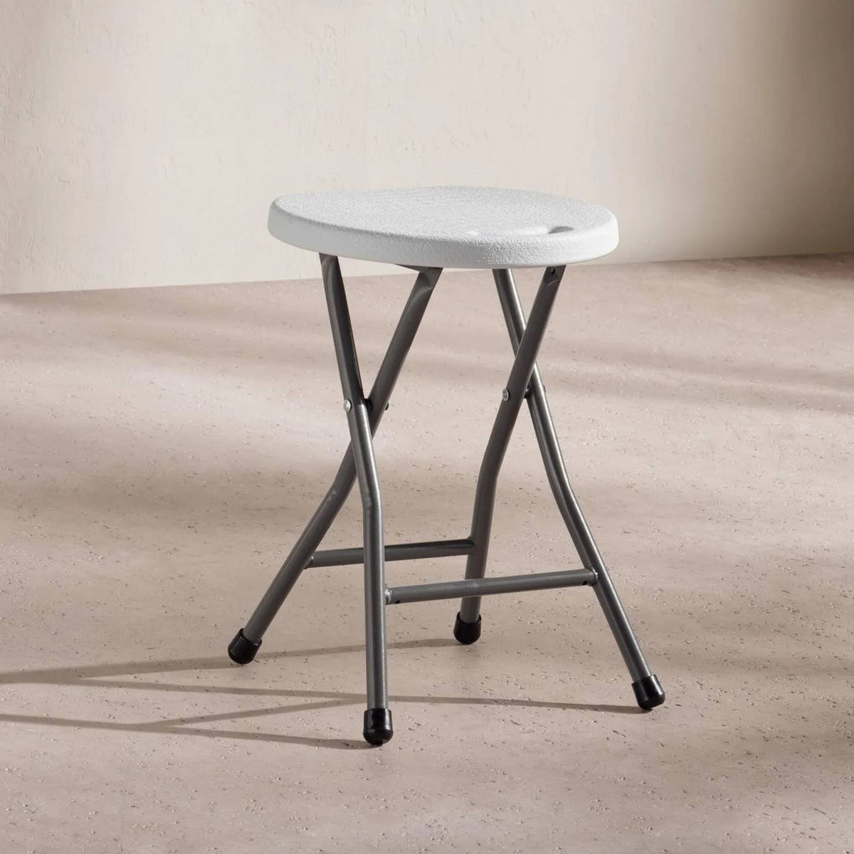 Folding Stool 33 × 29 × 47.5 cm