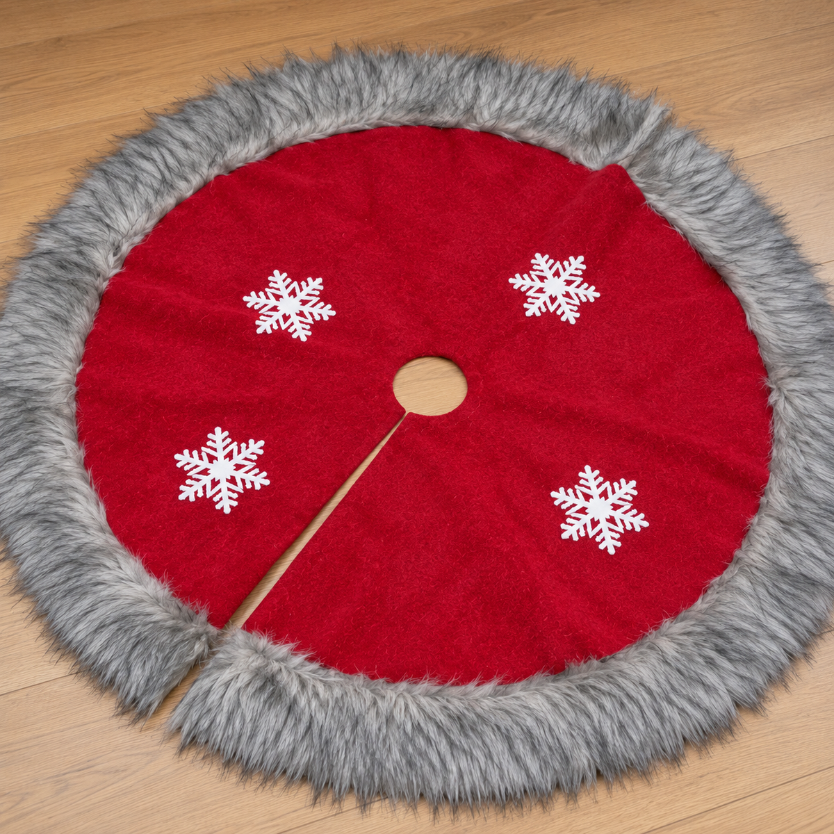 100cm Christmas Tree Skirt with Grey Faux Fur Trim and Snowflake Details