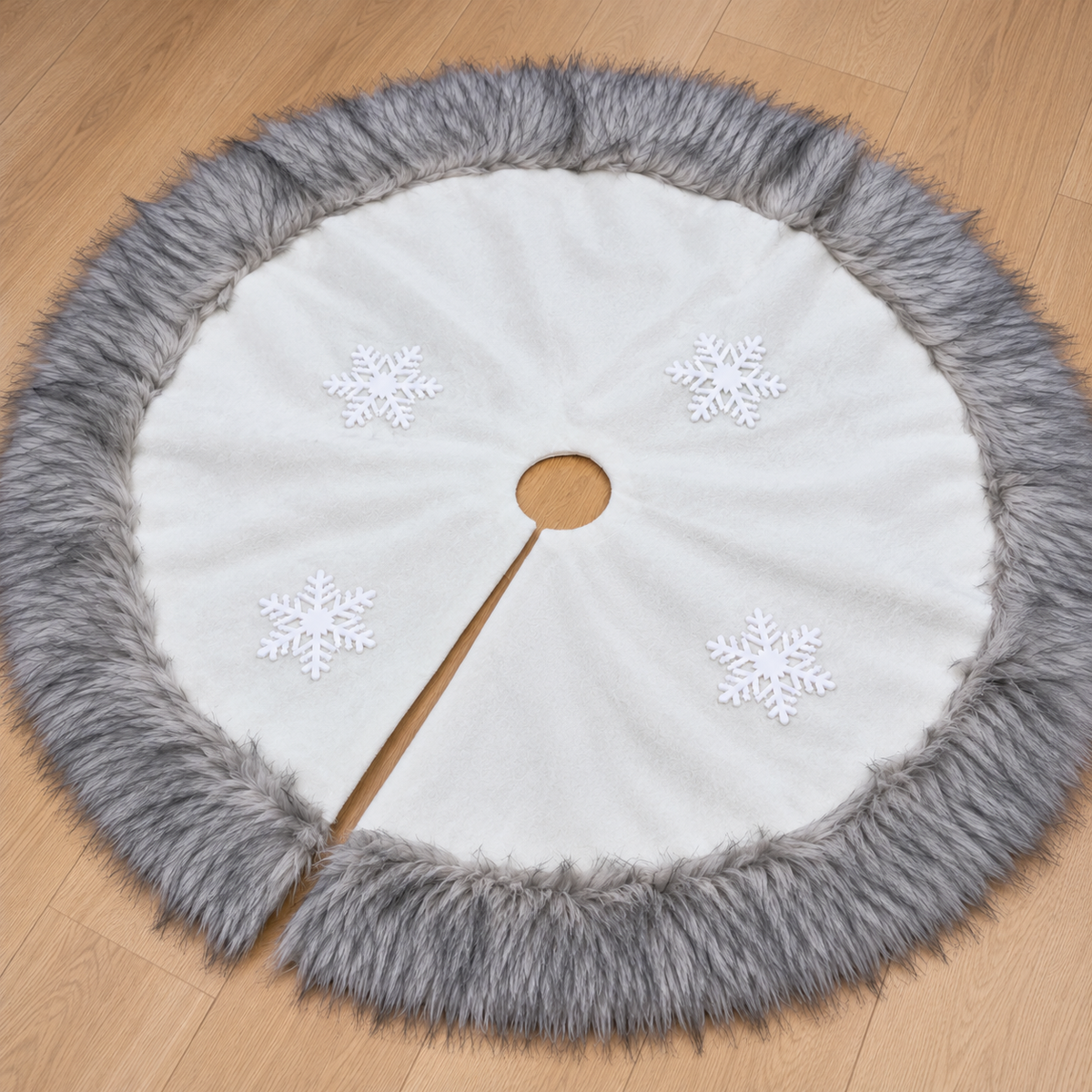 100cm Christmas Tree Skirt with Grey Faux Fur Trim and Snowflake Details