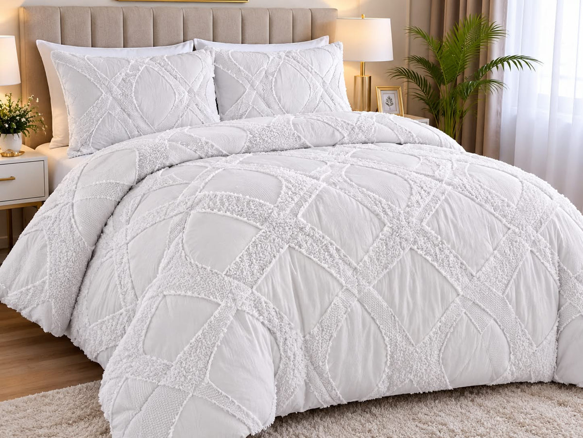 6 × 7 Tufted Duvet Set with 1 Bedsheet and 4 Pillowcases