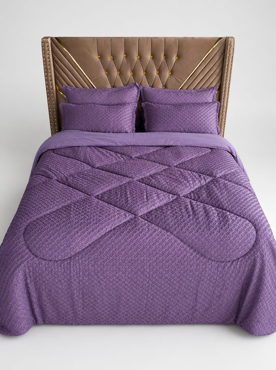 6 × 7 Tufted Duvet Set with 1 Bedsheet and 4 Pillowcases