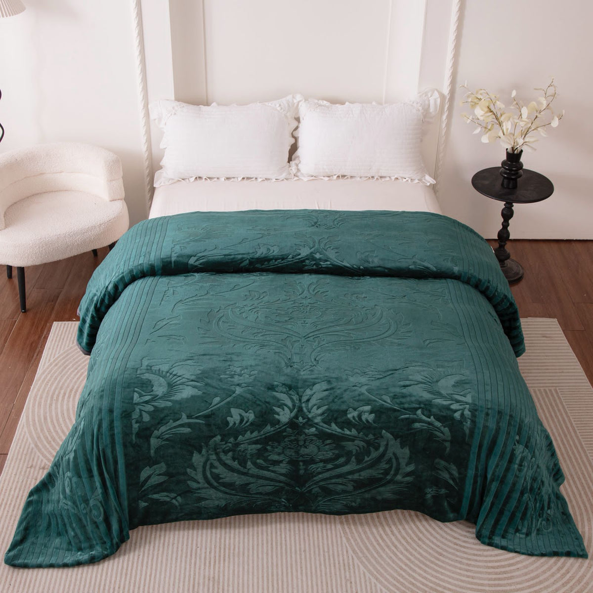 6×7 ft Soft Silk Duvet Set with Bedsheet and Two Pillowcases