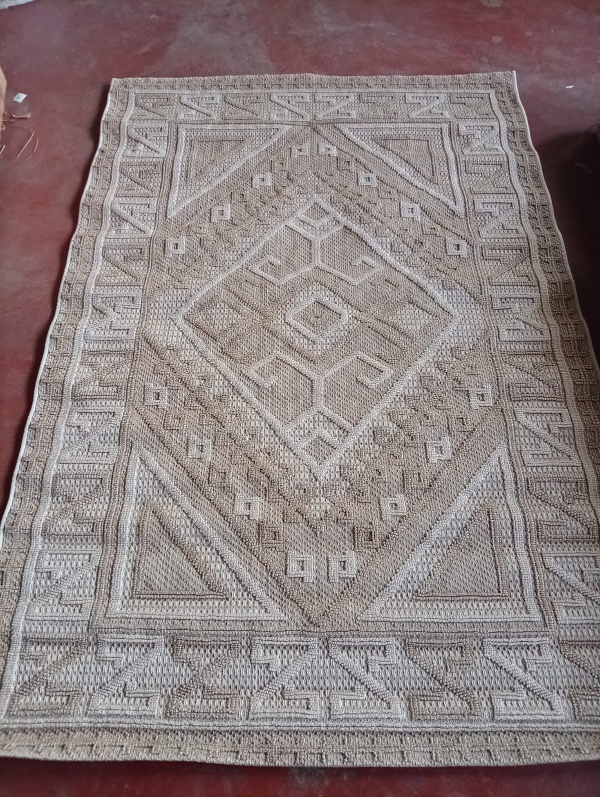 Jute Turkey Carpet Rugs Available in Four Sizes