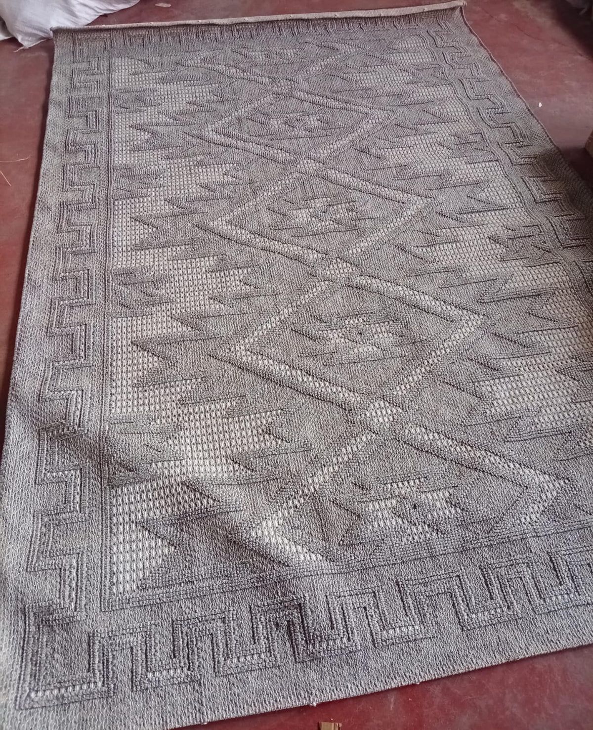 Jute Turkey Carpet Rugs Available in Four Sizes