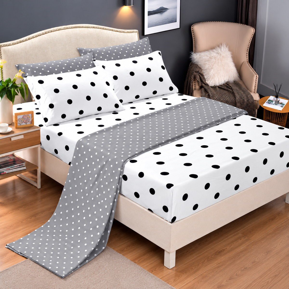 6 × 7 Cotton Fitted Bedsheet Set with 4 Pillowcases