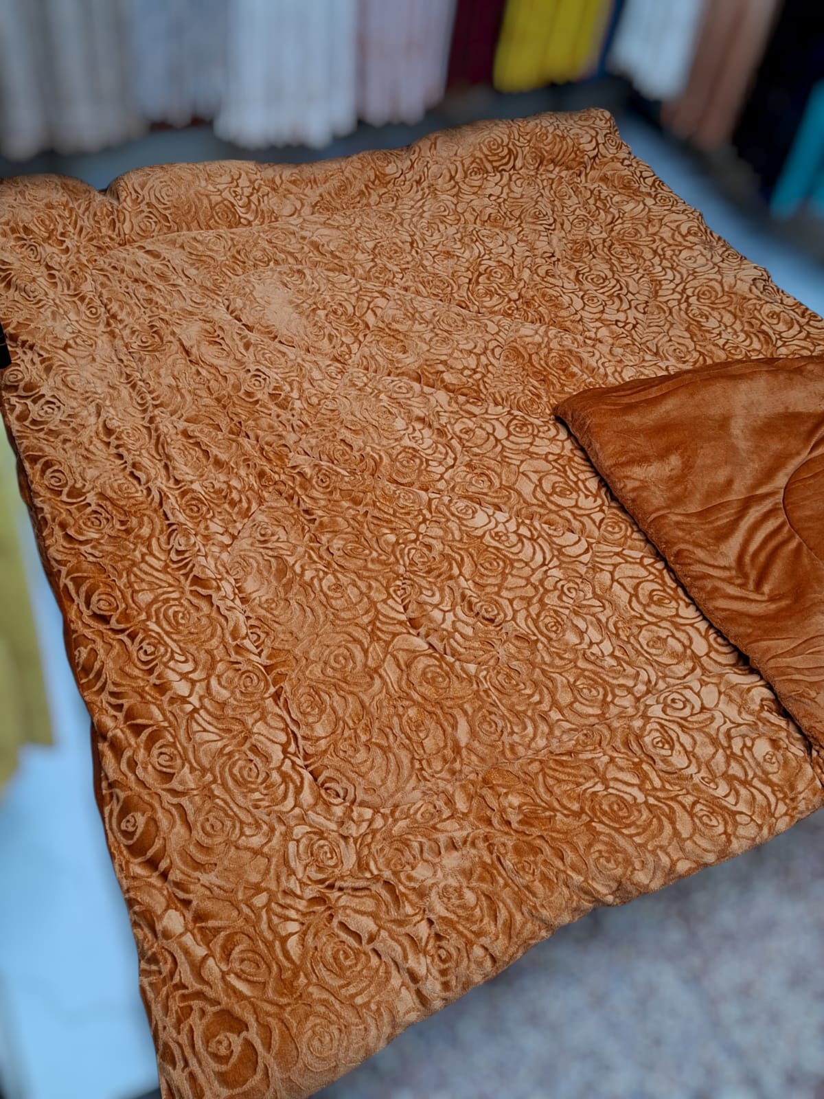 5 × 6 Plain Single Warm Woollen Blanket