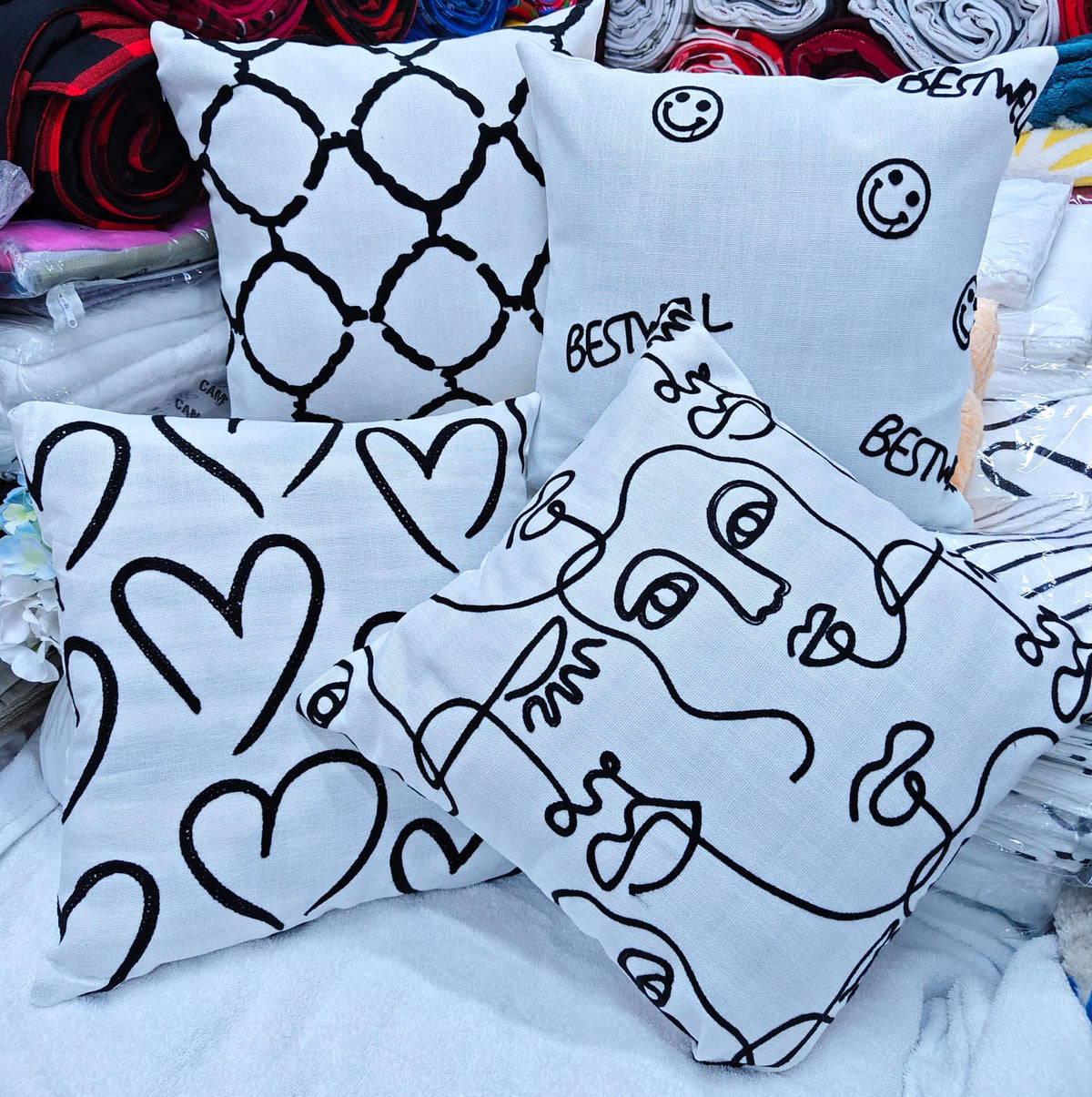 45cm × 45cm Decorative Pillow Covers