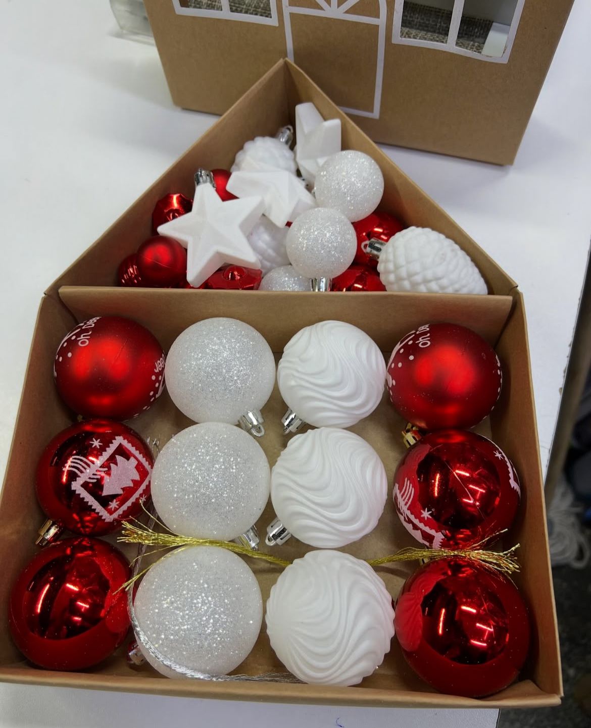 35-Piece Mixed Christmas Tree Decorations Set