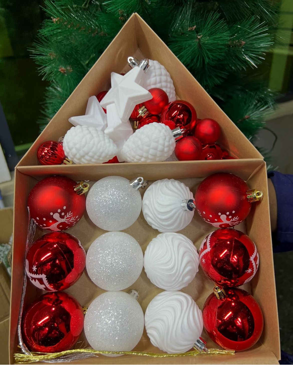 35-Piece Mixed Christmas Tree Decorations Set