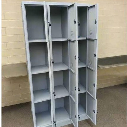 15-Door Steel Locker Cabinet with Individual Locks