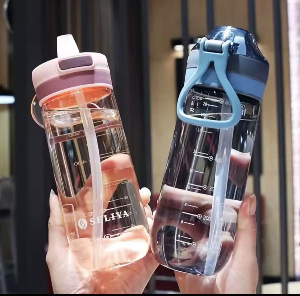 500ml student water bottle with built-in straw