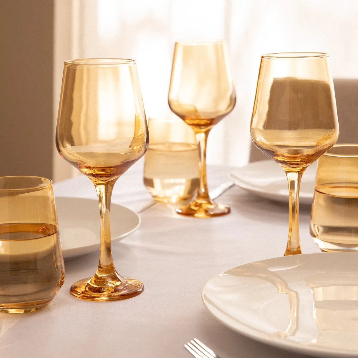 6-piece plain gold wine glass set, available in Nairobi, Kenya
