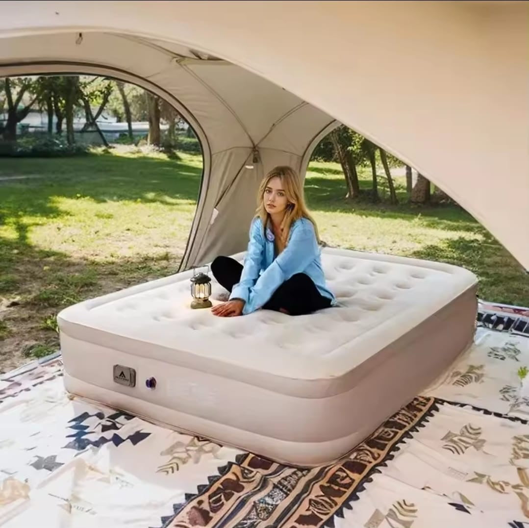 Inflatable Queen Size Airbed Mattress with Built-In Electric Pump and 2 Pillows