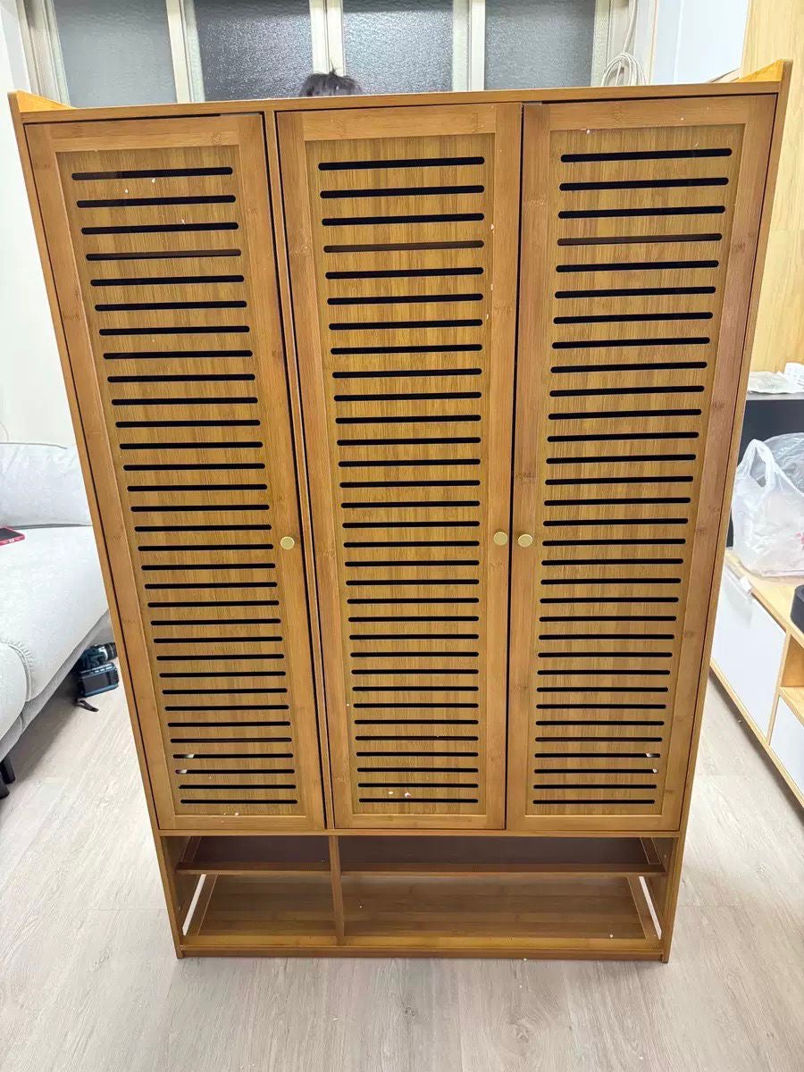 10-Tier Bamboo Shoe Rack Cabinet with 3 Slatted Doors
