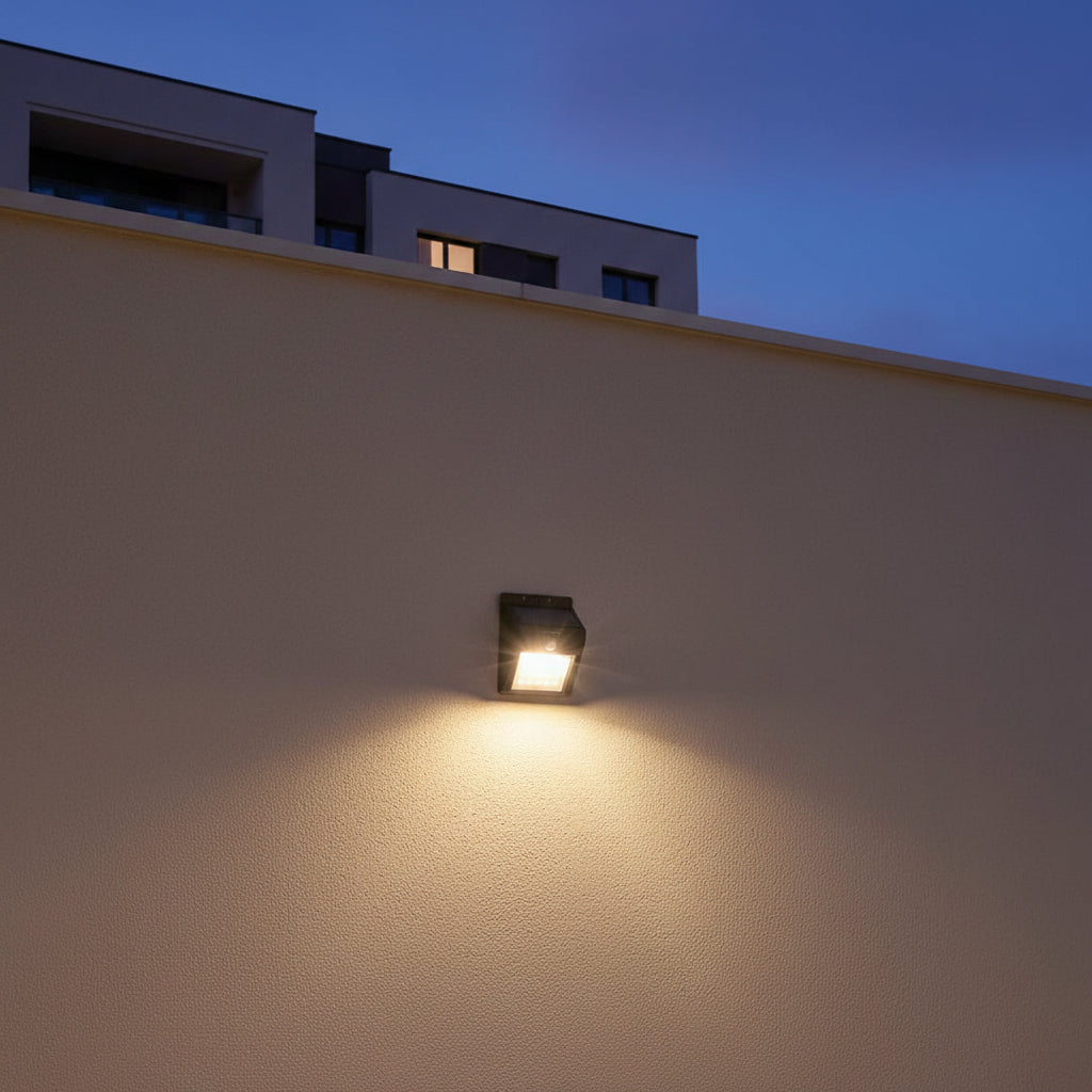 Philips LED Solar Wall Light 100 Lumen BWS010