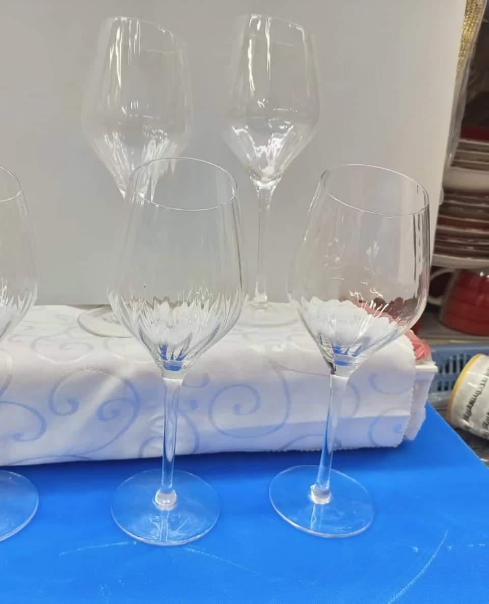 Classy wine goblets