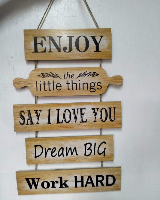 Wooden wall hangings decor