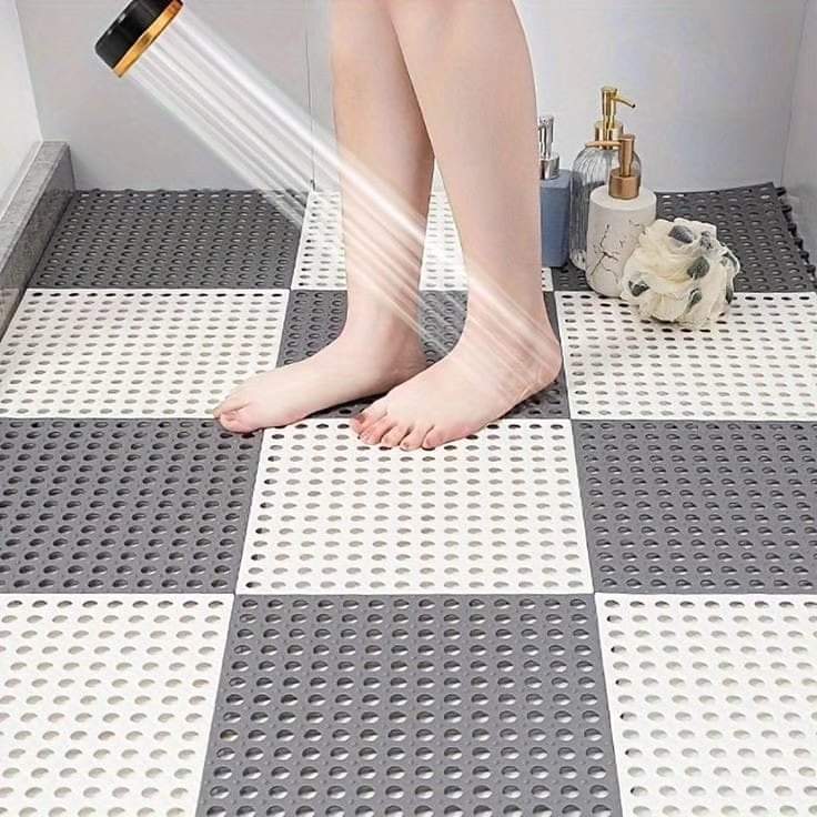 Interlocking Bathroom Mats