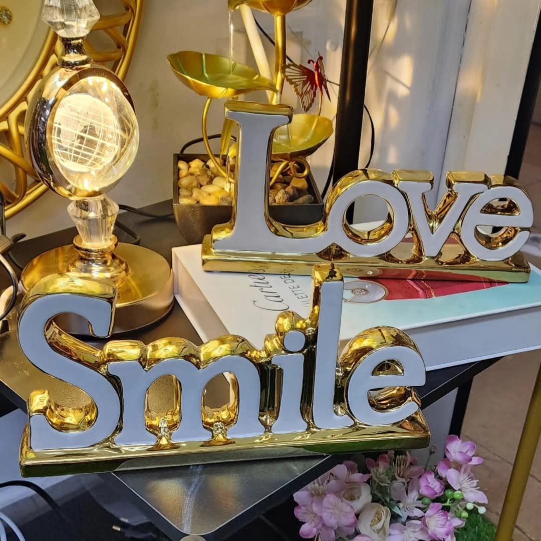 Ceramic love ,smile home decoration