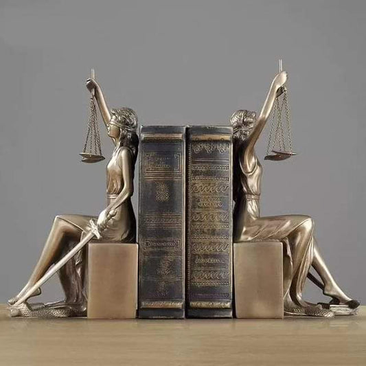 Heavy Resin Bookends Statue/Sculpture