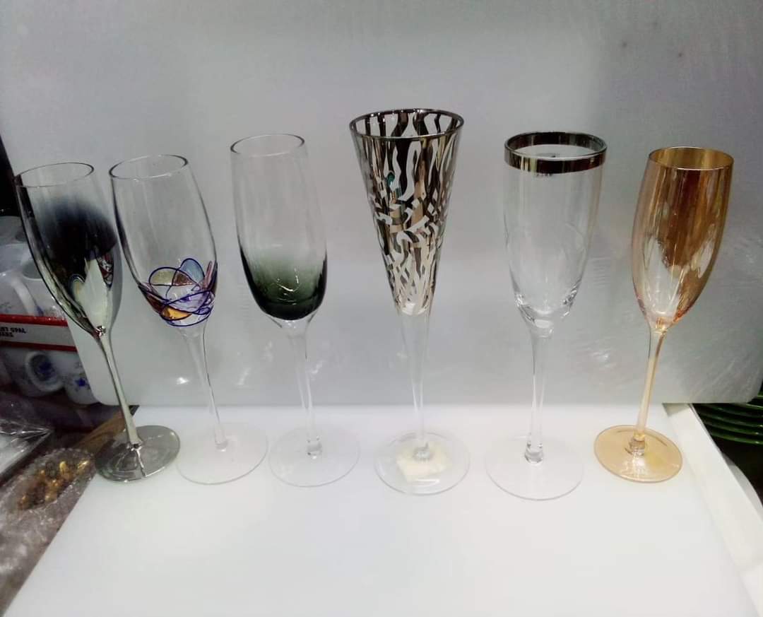 6pcs Assorted Champagne glasses