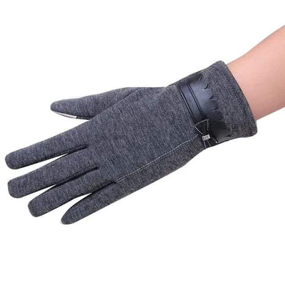 Warm winter gloves with smart touch fingers per pair