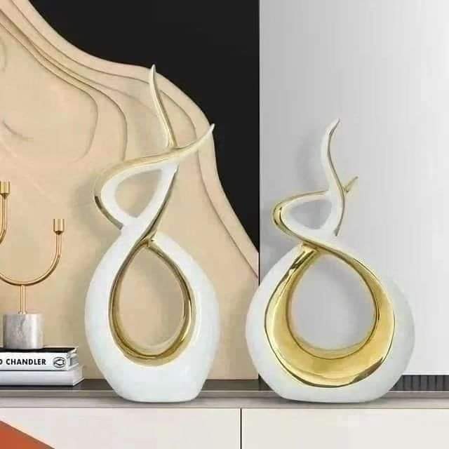 Decoration Ornament Office Shelf Desk Art Statue Modern Home Decor 2pcs set