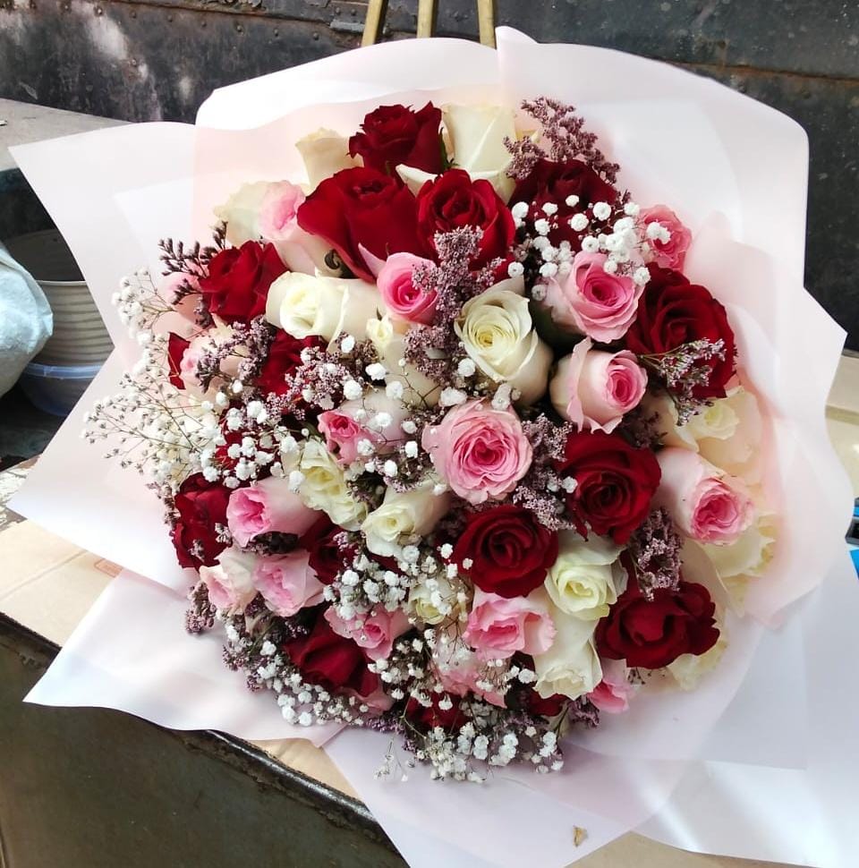 Fresh Cut Flowers Bouquet Gift Set
