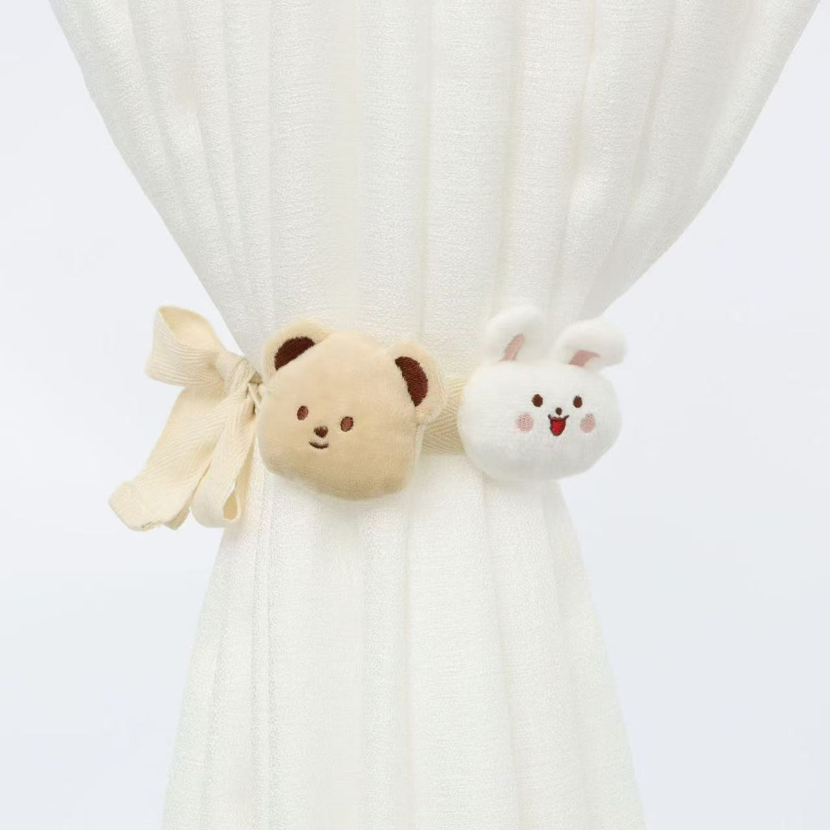 Cartoon Curtain Holder