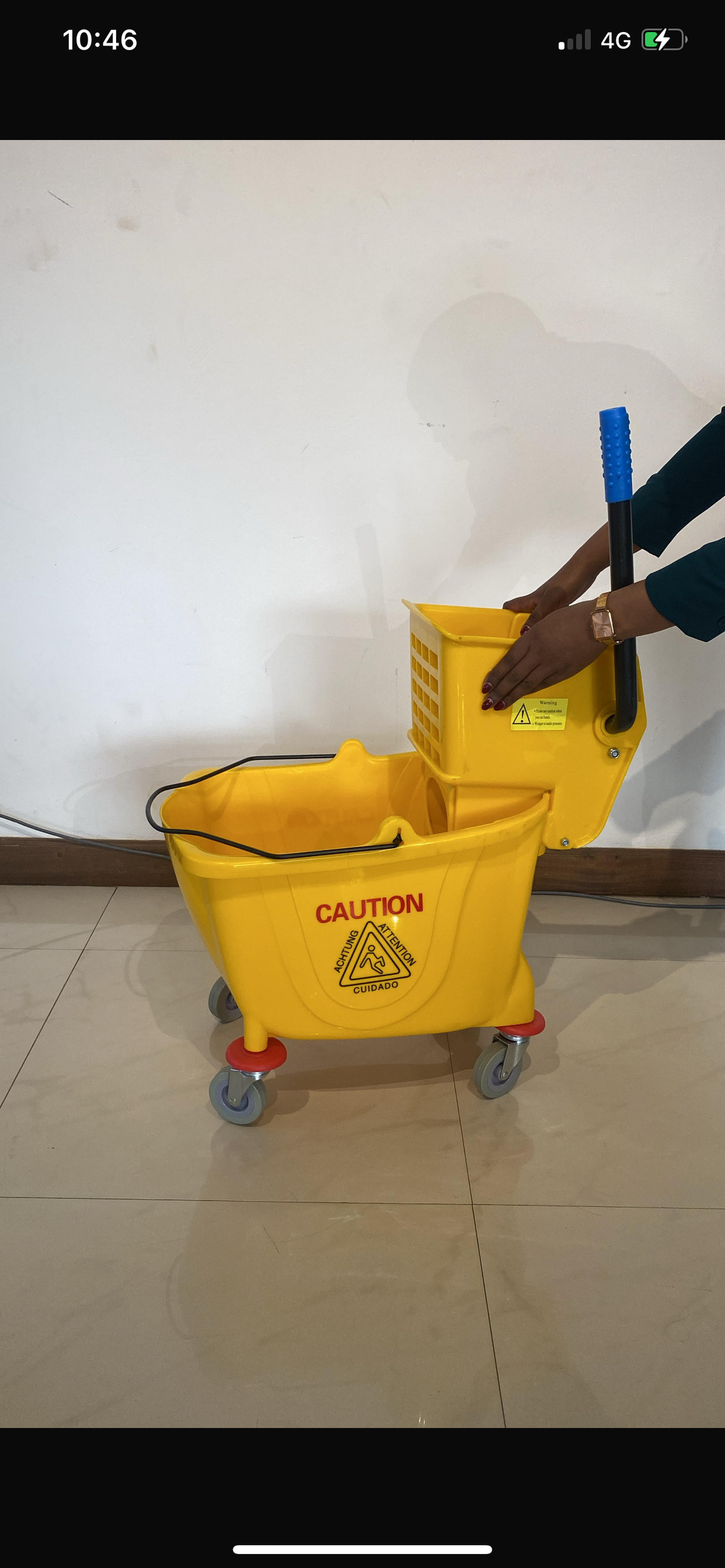 36L Heavy-Duty Wringer Bucket