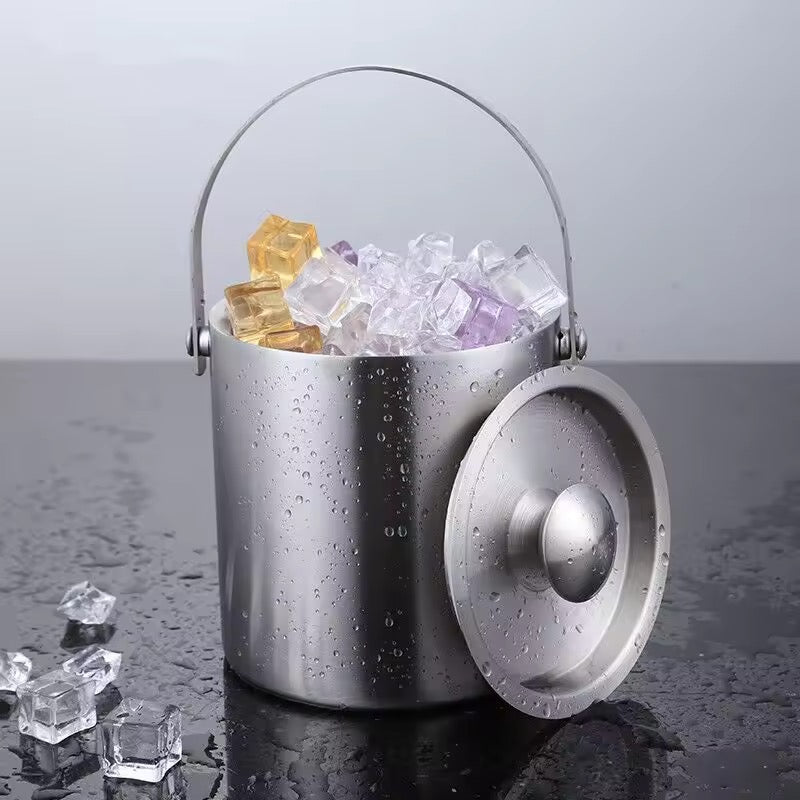 1.5L stainless steel ice bucket with lid
• Double wall insulated ice bucket for wine and champagne