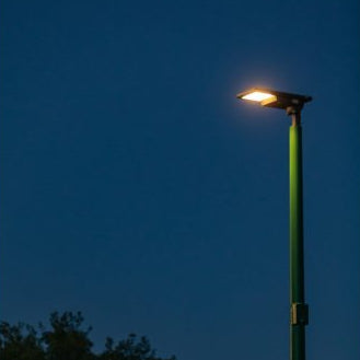 Philips LED Solar Streetlight 2000 Lumen BRP710
