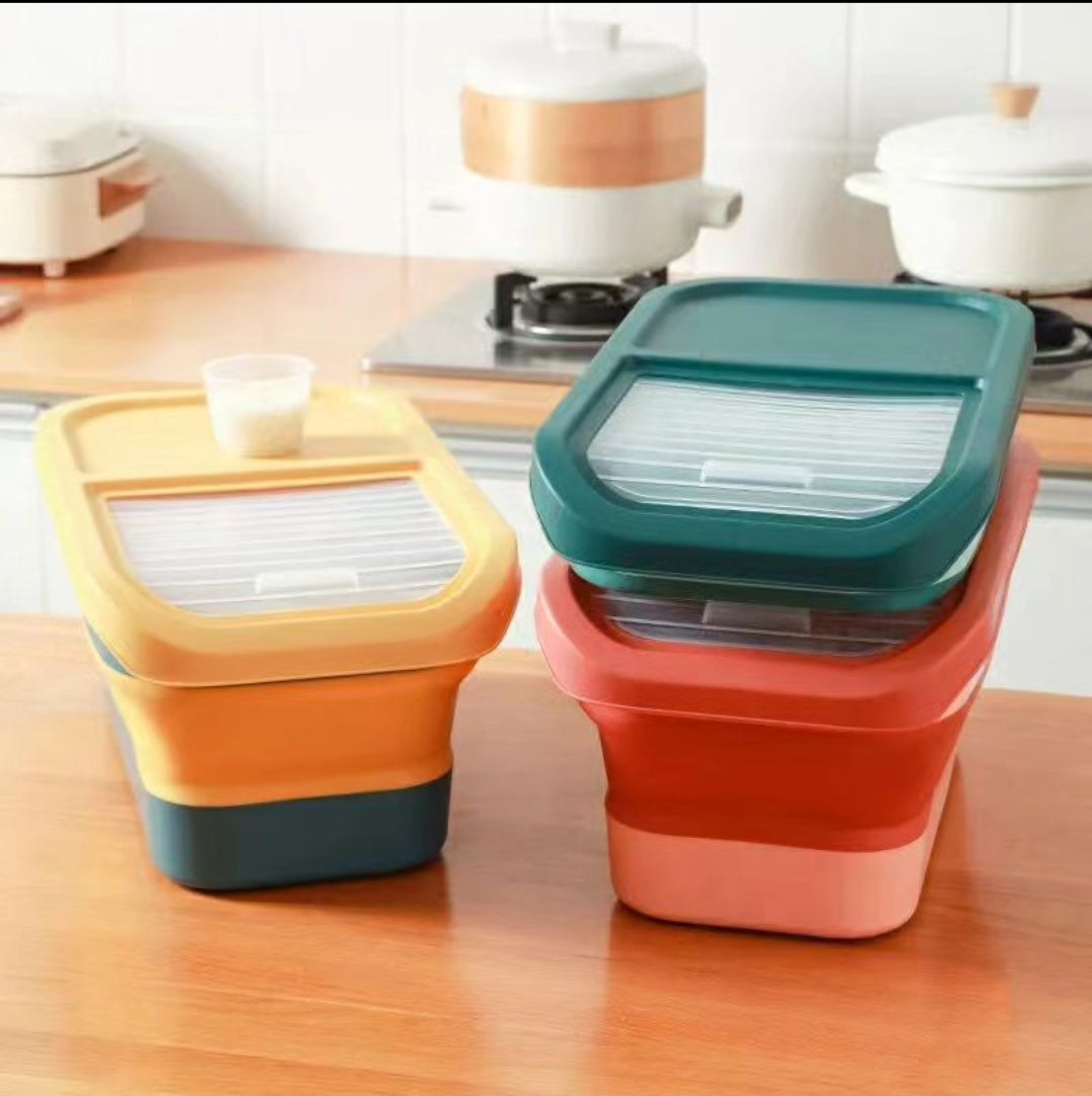 Collapsible Cereal Storage Container