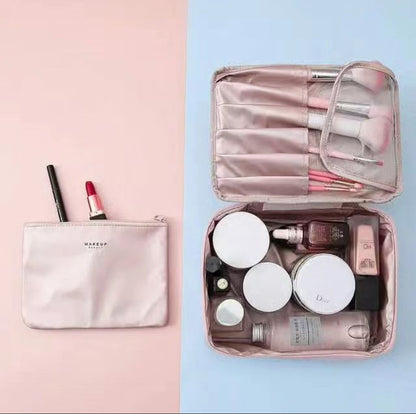 Cosmetic  bag