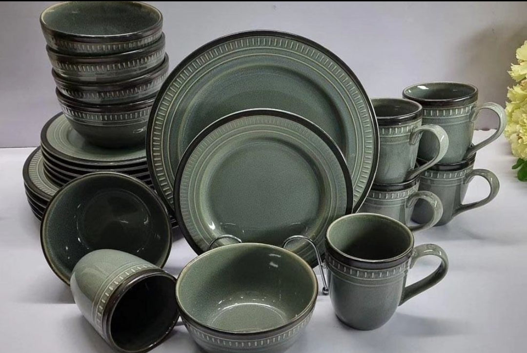 Assorted 24pcs Dinner Set
