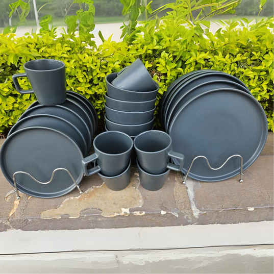Shining Black Dinner Set 16 Piece and 24 Piece Options
