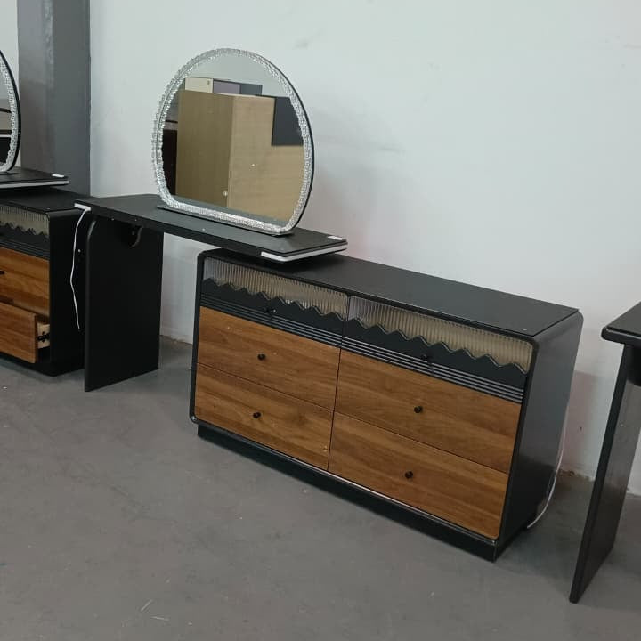 Walnut and Black Dressing Table with Arch LED Mirror and Extending Top