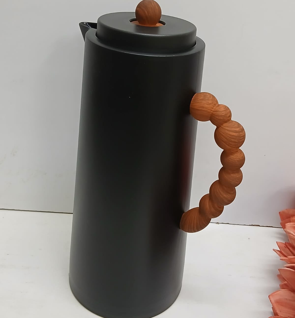 1L Nordic Insulated Thermos Flask, Black or White