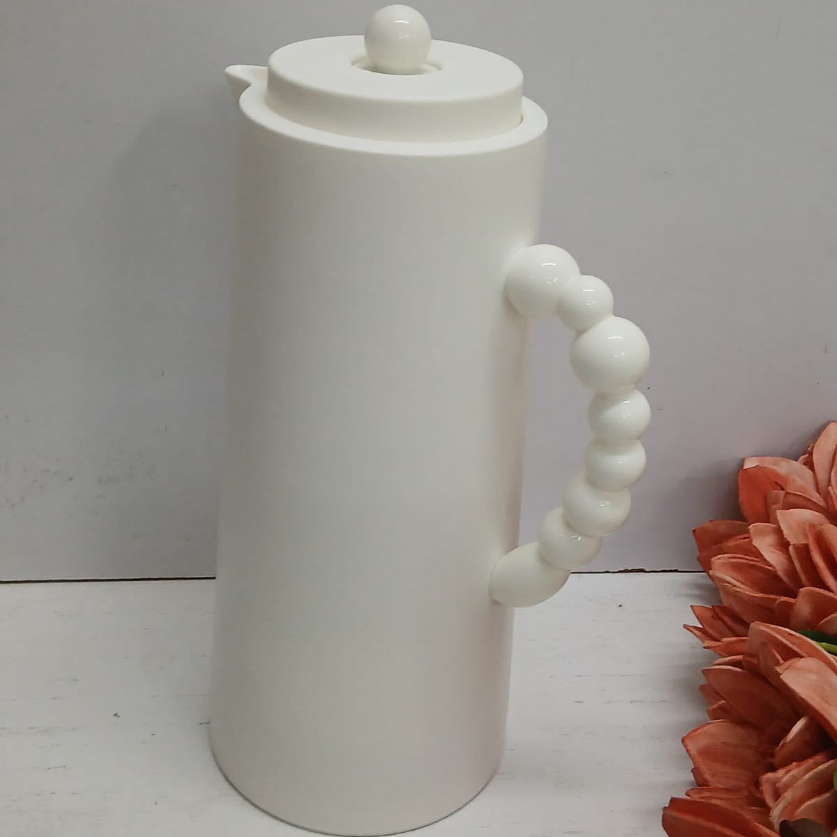 1L Nordic Insulated Thermos Flask, Black or White